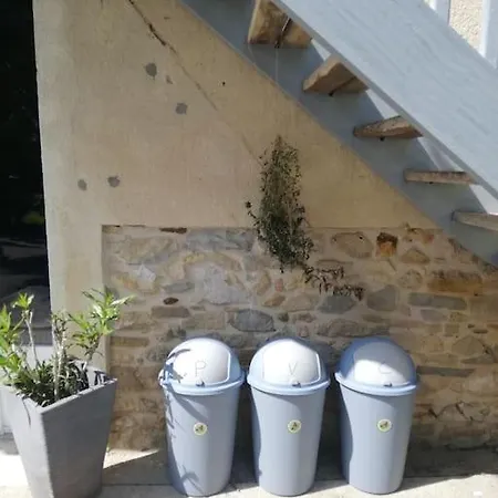 Casa de Férias 10 Pers Avec Piscine, Jacuzzi Jardin Belus
